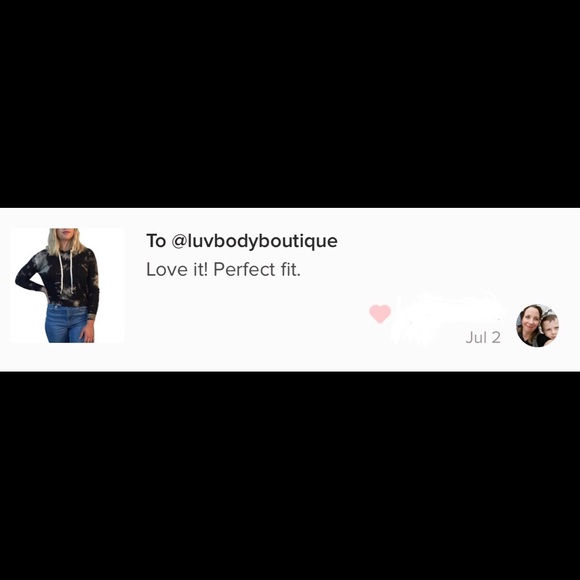 Last L • Black Tie Dye Top Hoodie - Picture 4 of 5